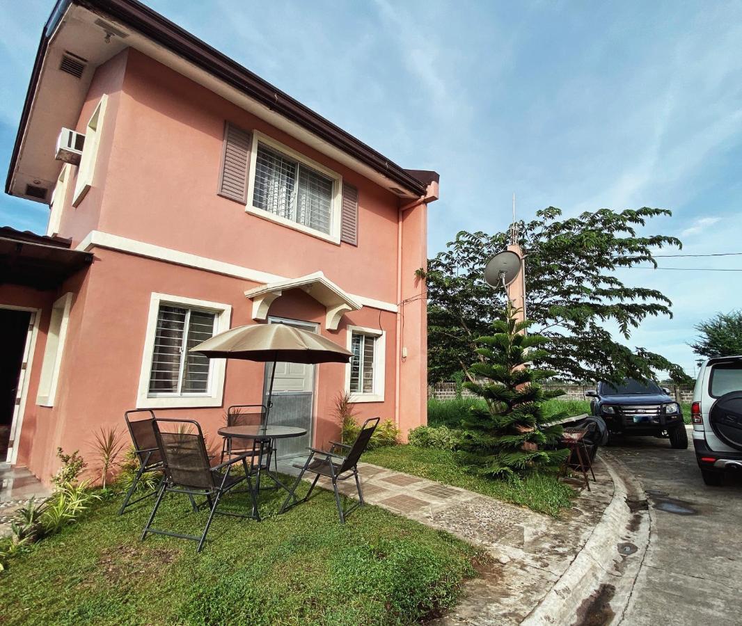 Relaxing Home At Camella Bacolod, Near Airport, Rockwell, Terminals, Famous Resto エクステリア 写真
