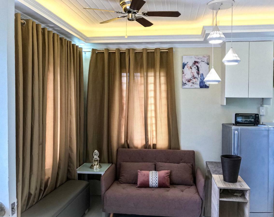 Relaxing Home At Camella Bacolod, Near Airport, Rockwell, Terminals, Famous Resto エクステリア 写真