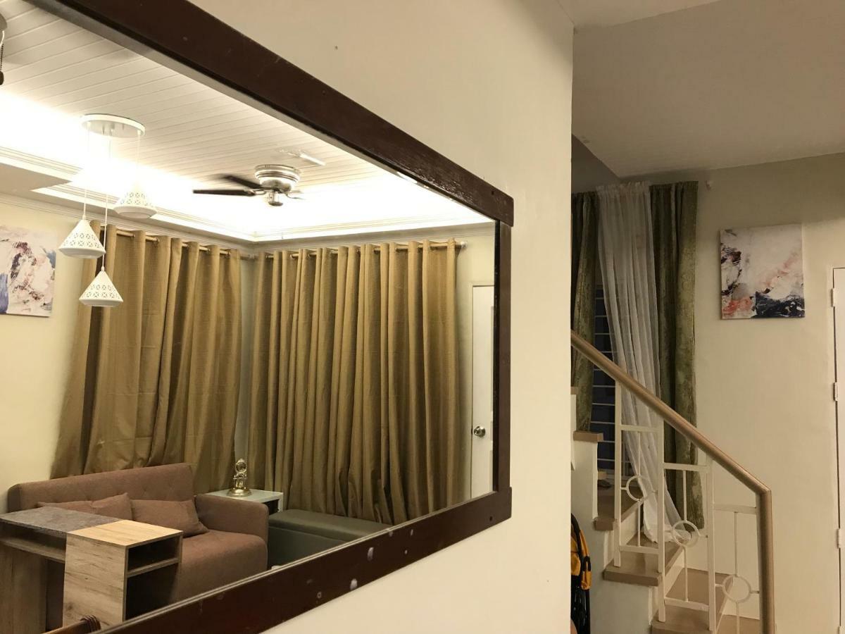 Relaxing Home At Camella Bacolod, Near Airport, Rockwell, Terminals, Famous Resto エクステリア 写真