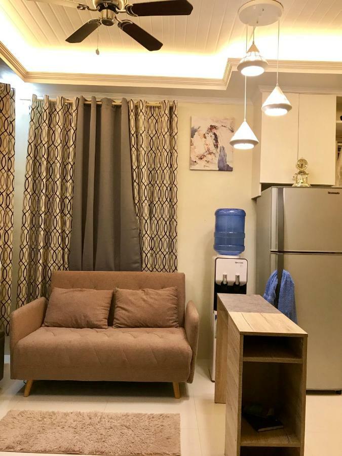 Relaxing Home At Camella Bacolod, Near Airport, Rockwell, Terminals, Famous Resto エクステリア 写真